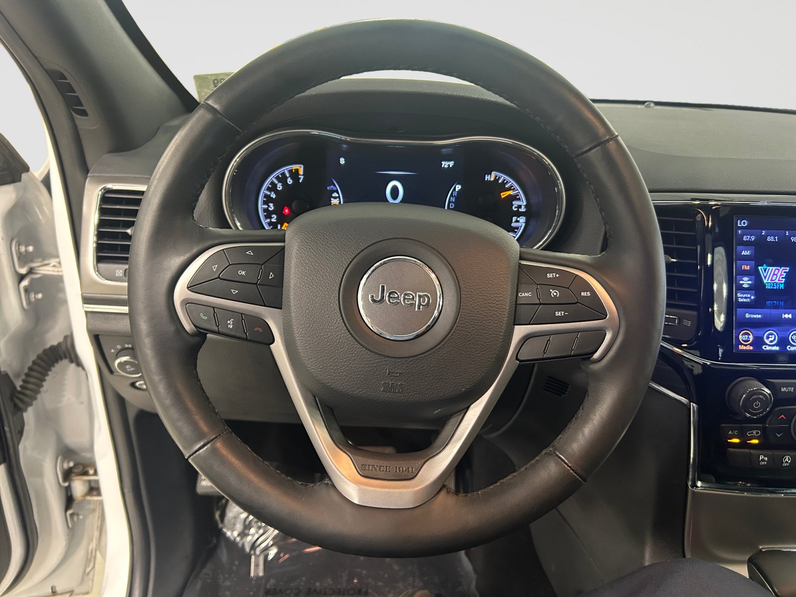 Used 2020 Jeep Grand Cherokee Limited RWD image 12