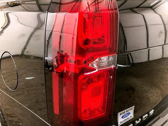 Used 2017 Chevrolet Tahoe LT AWD/4WD image 28
