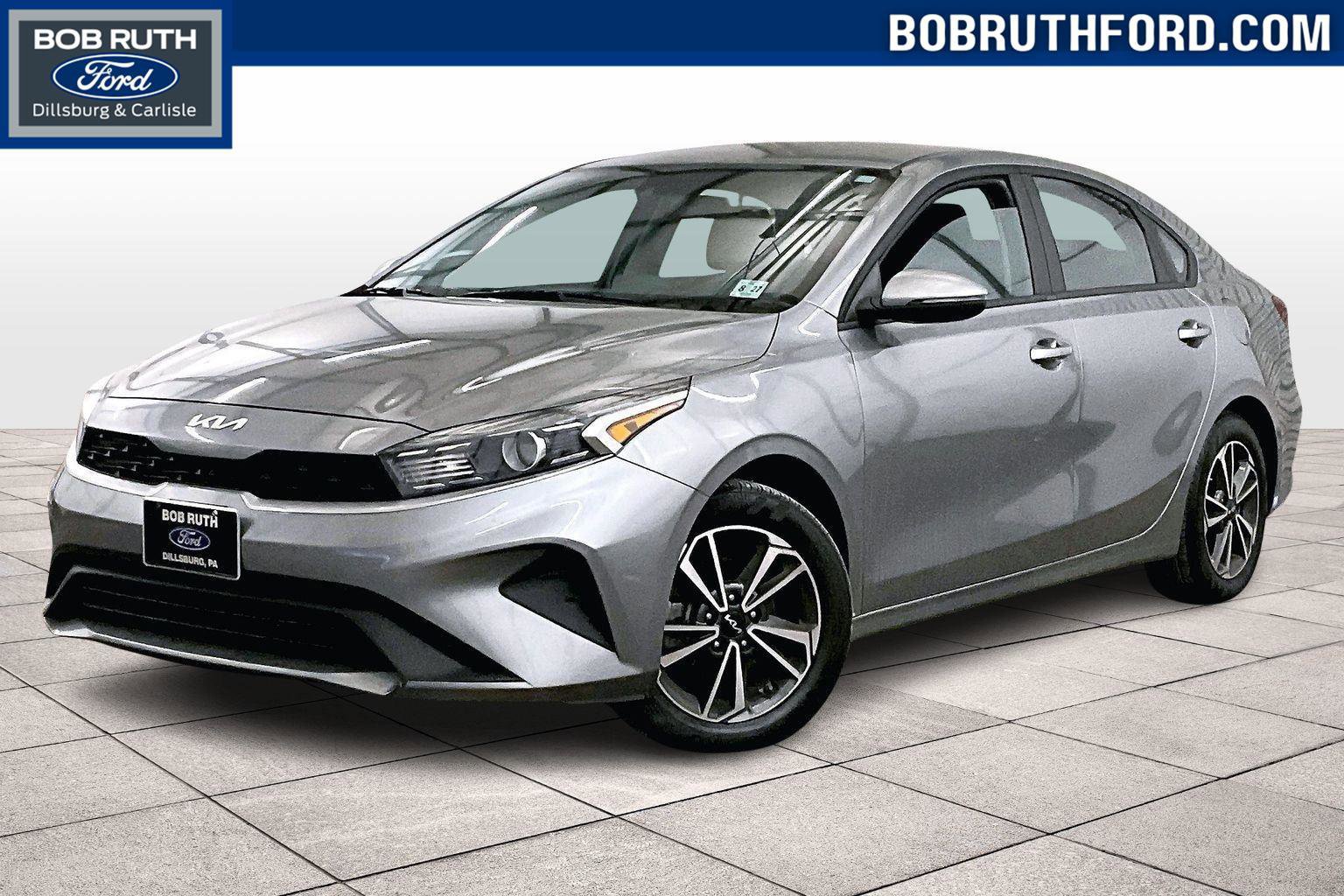 Used 2023 Kia Forte LXS w/ LXS Technology Package image 5