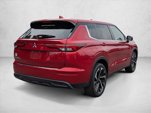 Used 2022 Mitsubishi Outlander ES FWD image 6