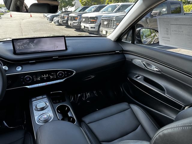 Used 2024 Genesis GV70 2.5T AWD/4WD image 17