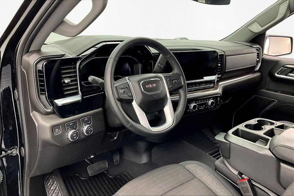 Used 2024 GMC Sierra 1500 Elevation image 14