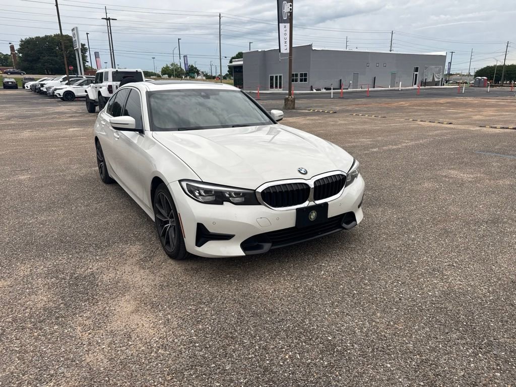 Used 2019 BMW 330i Sedan RWD image 2