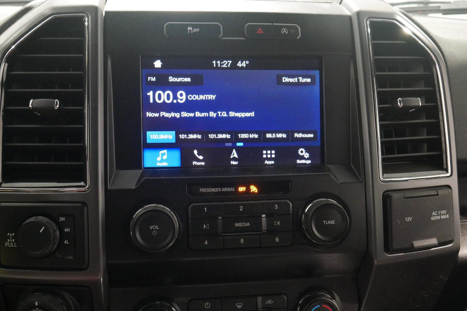 Certified 2019 Ford F150 XLT w/ Equipment Group 302A Luxury image 21