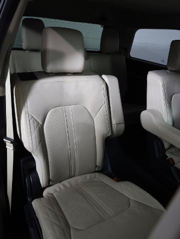 Certified 2024 Ford Expedition Platinum AWD/4WD image 10