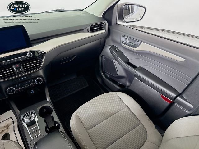 Certified 2022 Ford Escape SE w/ Cold Weather Package image 23
