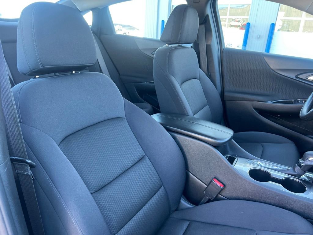 Used 2023 Chevrolet Malibu LT image 33
