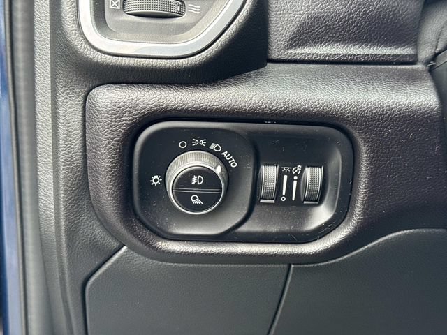 Used 2024 RAM 2500 Laramie w/ Sport Appearance Package AWD/4WD image 20