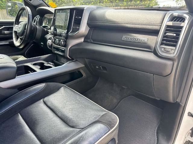 Used 2024 RAM 1500 Laramie AWD/4WD image 17