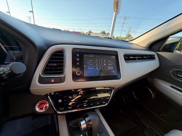 Used 2019 Honda HR-V EX image 17