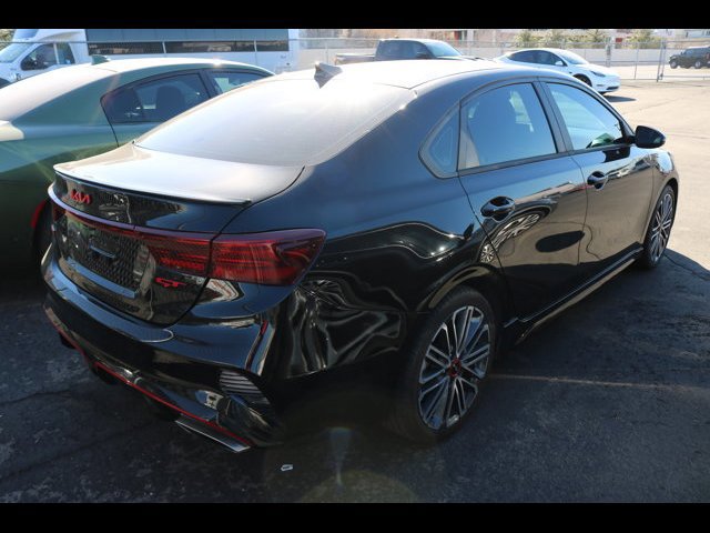 Used 2023 Kia Forte GT image 2