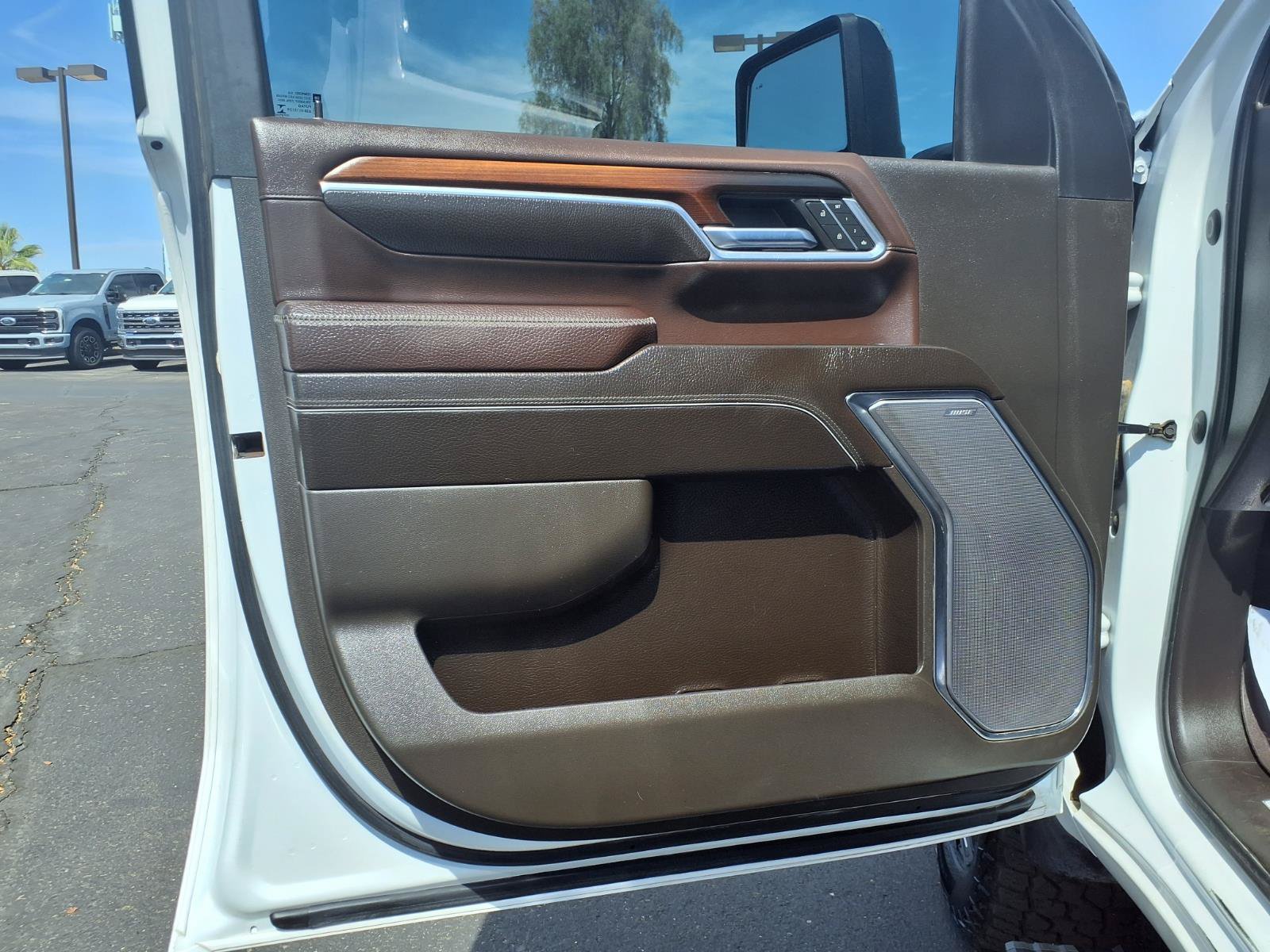 Used 2024 GMC Sierra 3500 Denali w/ Technology Package AWD/4WD image 22