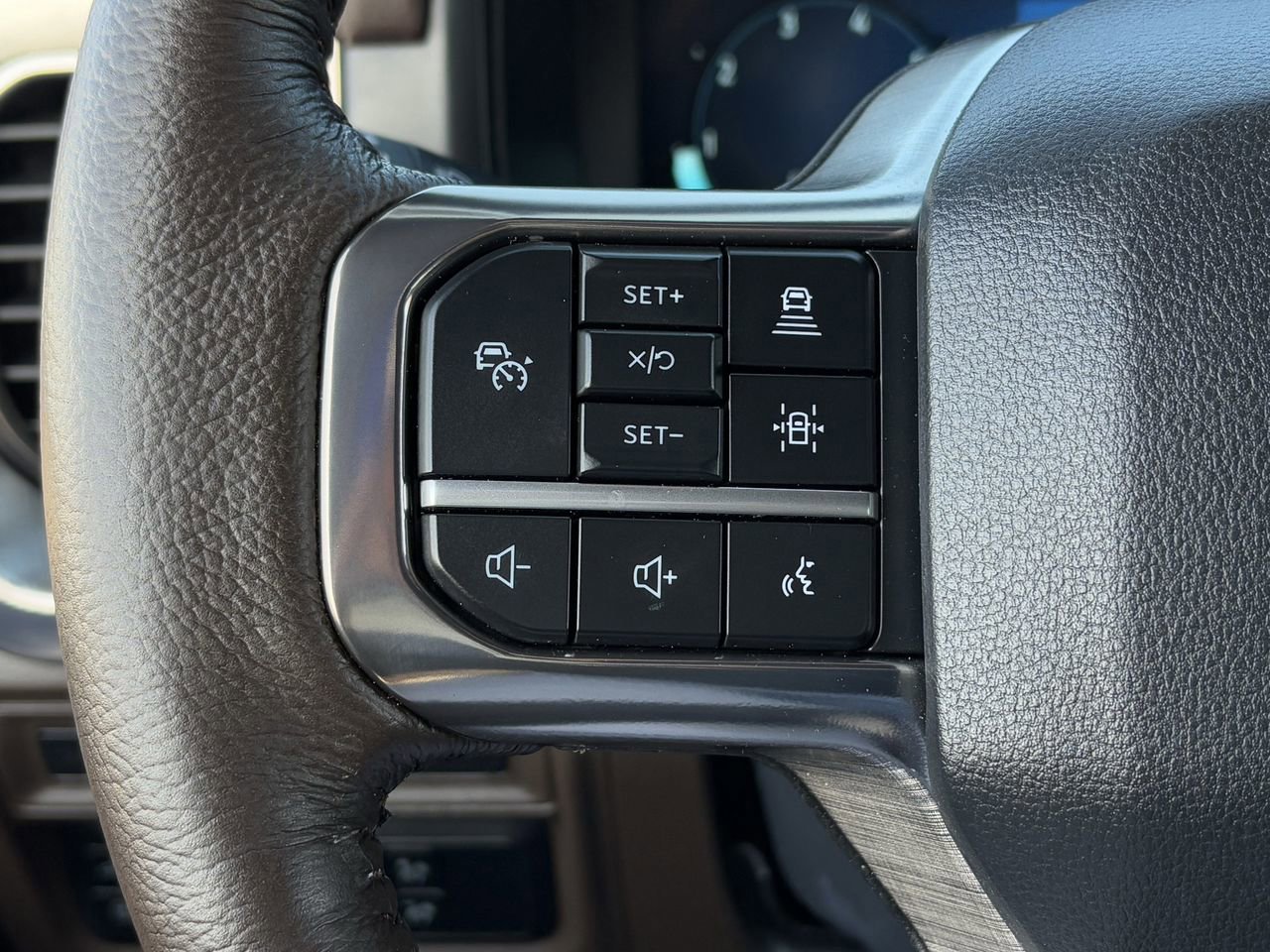 Certified 2024 Ford F150 King Ranch w/ FX4 Off-Road Package image 15