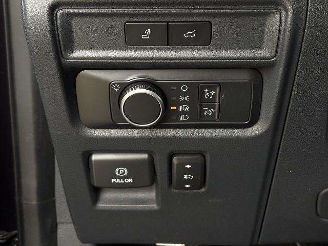 Certified 2022 Ford Expedition XLT image 21