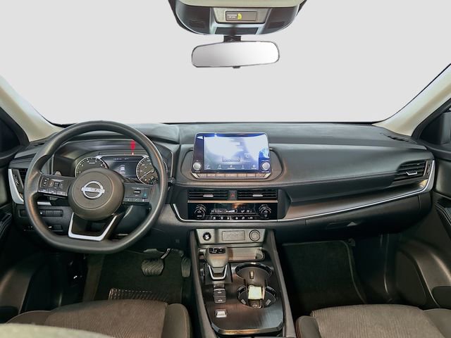 Used 2024 Nissan Rogue SV image 25