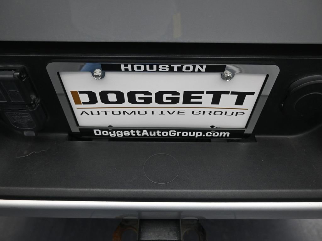 Used 2023 GMC Sierra 2500 Denali w/ Denali Ultimate Package image 11