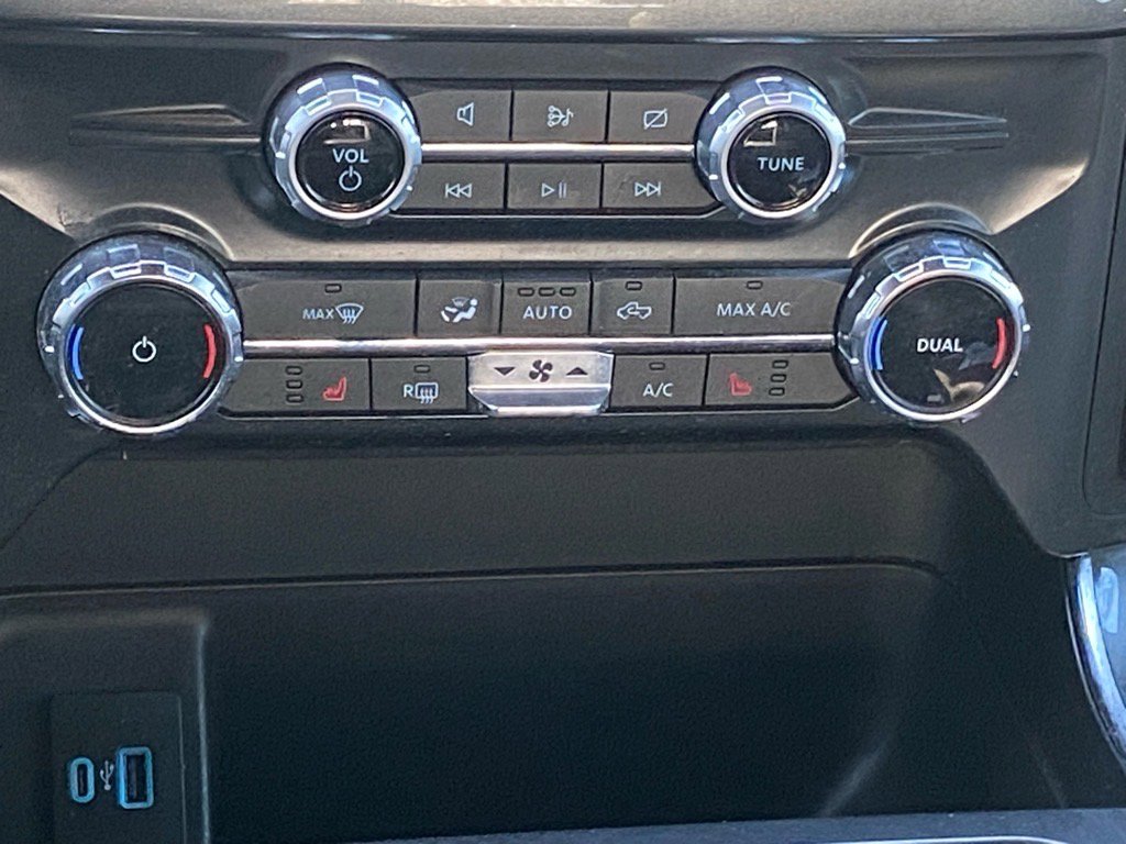 Certified 2022 Ford F150 XLT w/ Equipment Group 302A High image 13