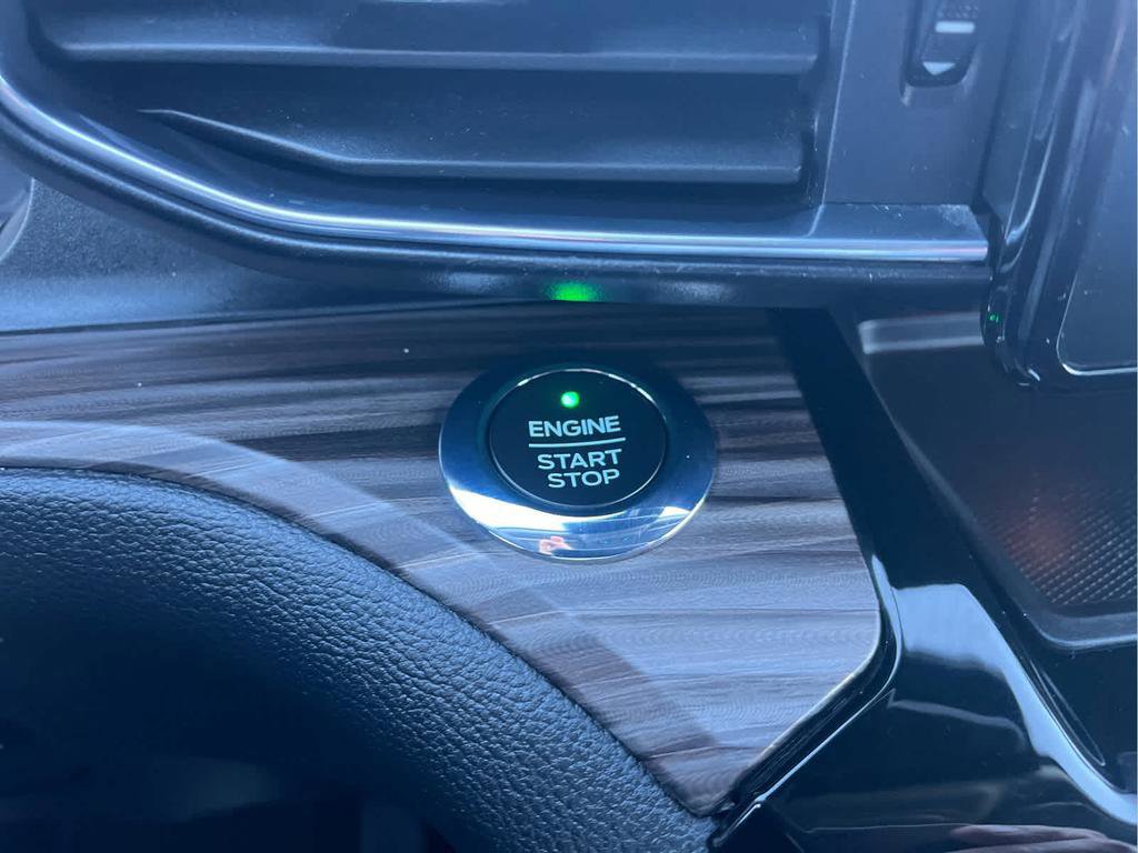 Certified 2021 Ford Explorer Limited w/ Equipment Group 301A image 43