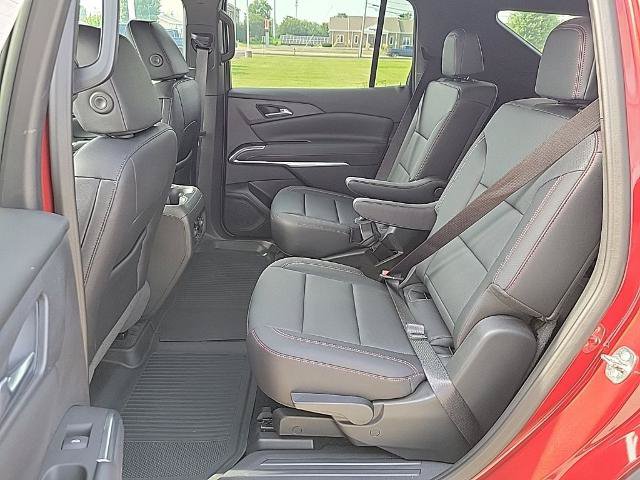 Used 2025 Chevrolet Traverse Z71 w/ Driver Confidence Package AWD/4WD image 10