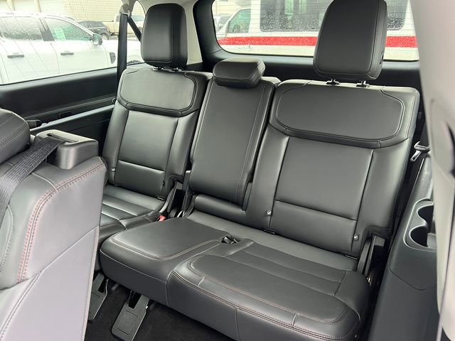 Certified 2025 Ford Expedition Max Active image 6