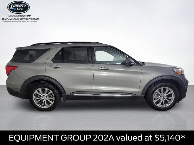 Certified 2020 Ford Explorer XLT w/ Equipment Group 202A AWD/4WD image 2