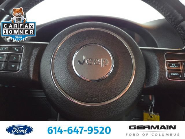 Used 2017 Jeep Wrangler Unlimited Rubicon w/ Connectivity Group AWD/4WD image 25