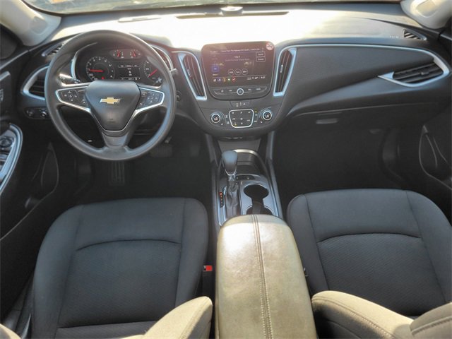 Used 2025 Chevrolet Malibu LT image 11