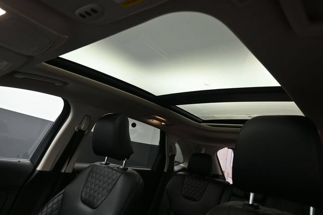 Certified 2024 Ford Edge Titanium AWD/4WD image 18
