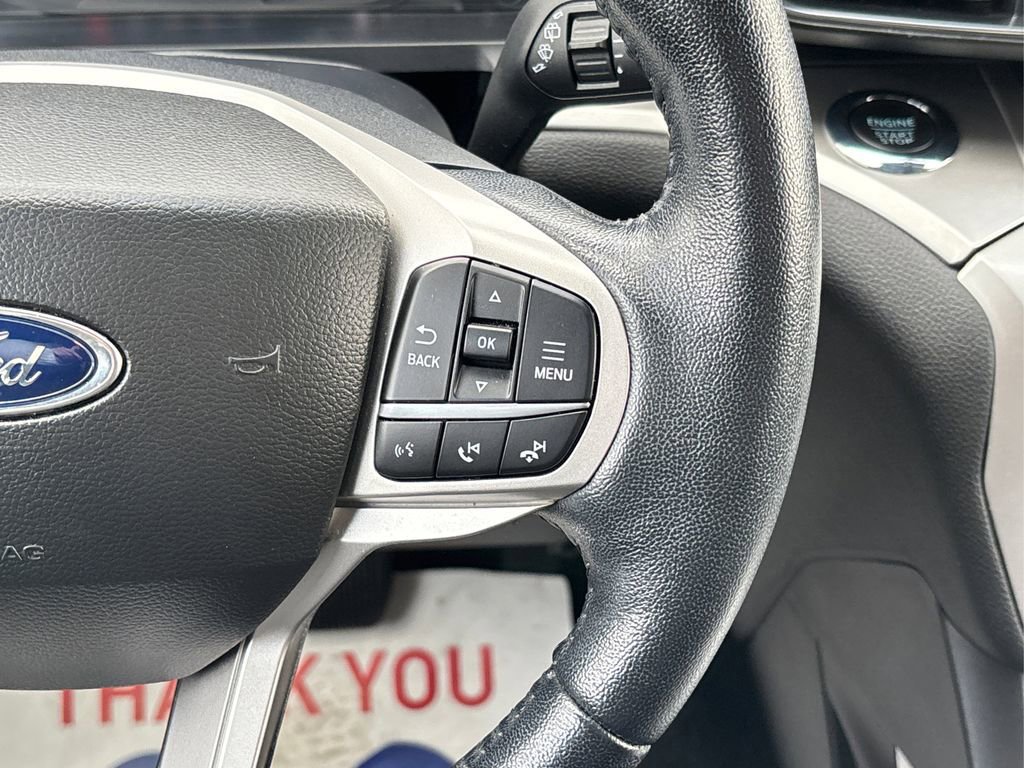Certified 2022 Ford Explorer XLT w/ Equipment Group 202A image 32