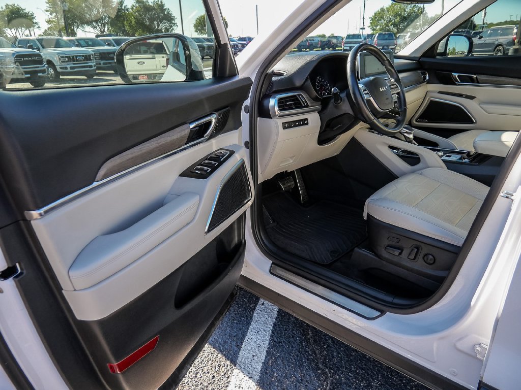 Used 2022 Kia Telluride SX w/ SX Prestige Package AWD/4WD image 40