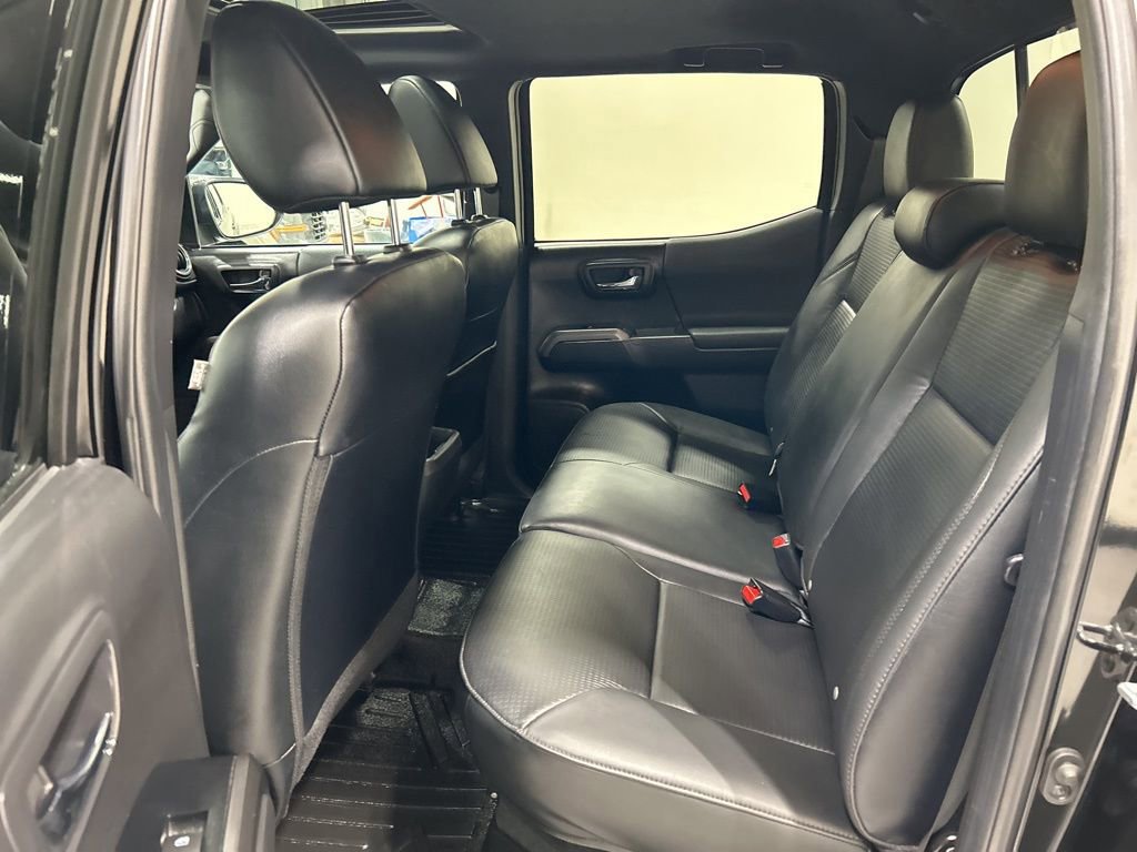 Used 2023 Toyota Tacoma TRD Off-Road w/ TRD Premium Off Road Package AWD/4WD image 26