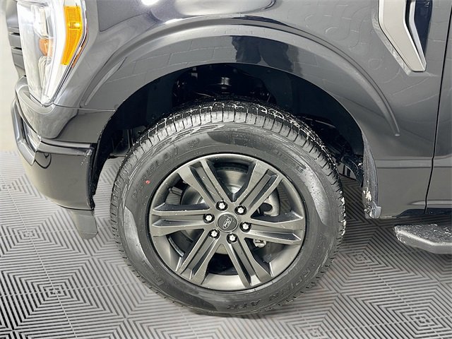 Certified 2022 Ford F150 XLT w/ Equipment Group 302A High image 28