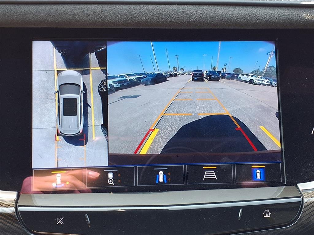 Used 2022 Cadillac XT6 Sport w/ Platinum Package image 10