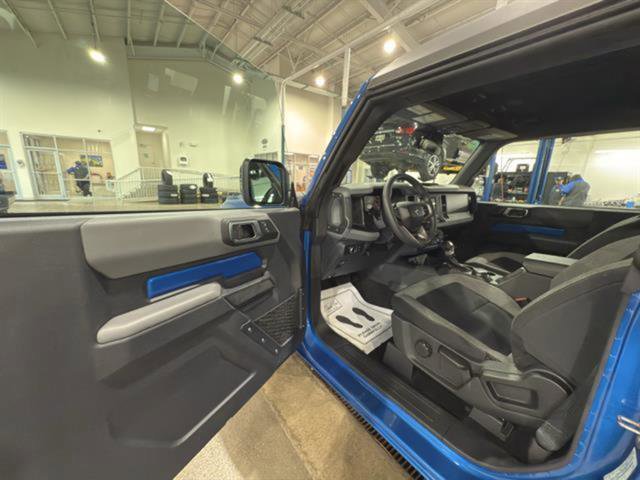 Certified 2022 Ford Bronco 2-Door AWD/4WD image 11