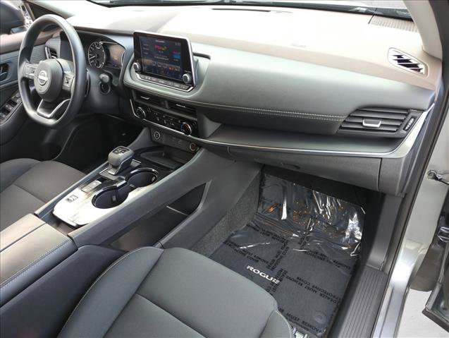 Used 2023 Nissan Rogue S FWD image 21