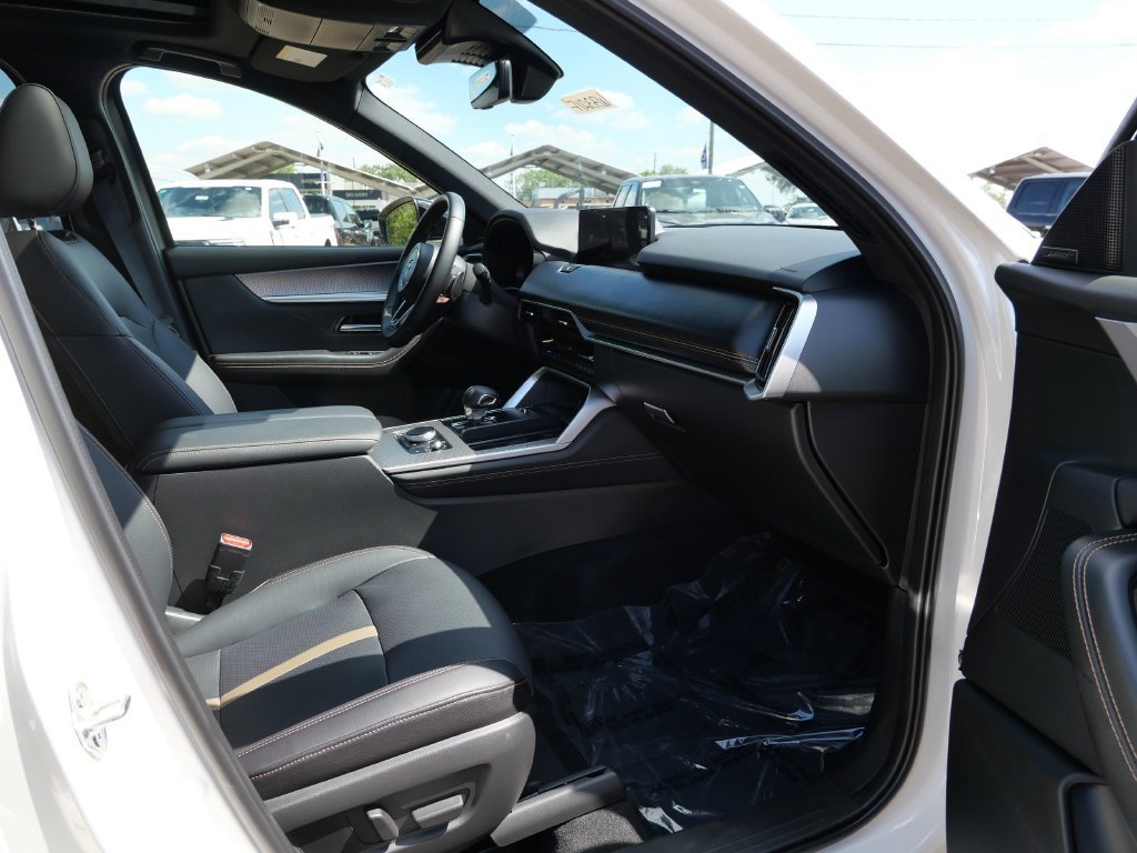 Used 2025 MAZDA CX-70 3.3 Turbo w/ Premium Plus Pkg AWD/4WD image 11