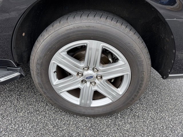 Certified 2021 Ford Expedition XLT image 9