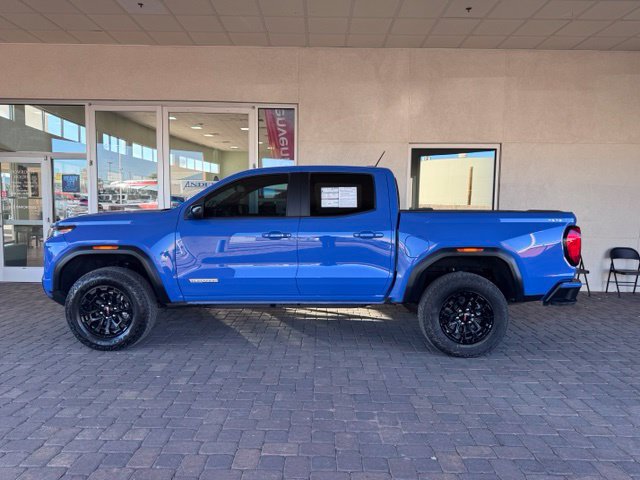 Used 2026 GMC Canyon Elevation AWD/4WD image 2