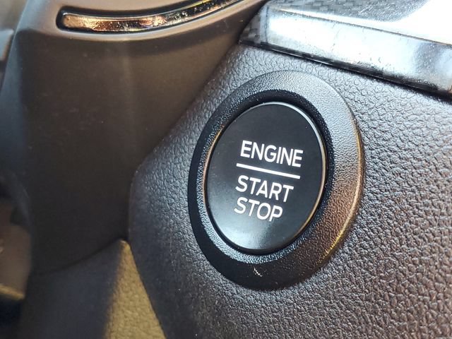 Certified 2025 Ford Escape ST-Line Select AWD/4WD image 20
