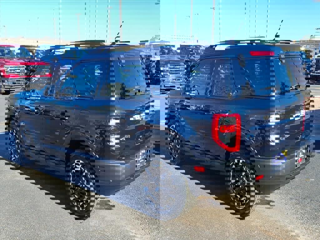 Certified 2023 Ford Bronco Sport Outer Banks w/ Tech Package image 6