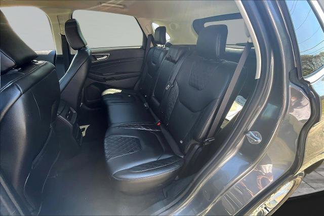Certified 2024 Ford Edge Titanium AWD/4WD image 26