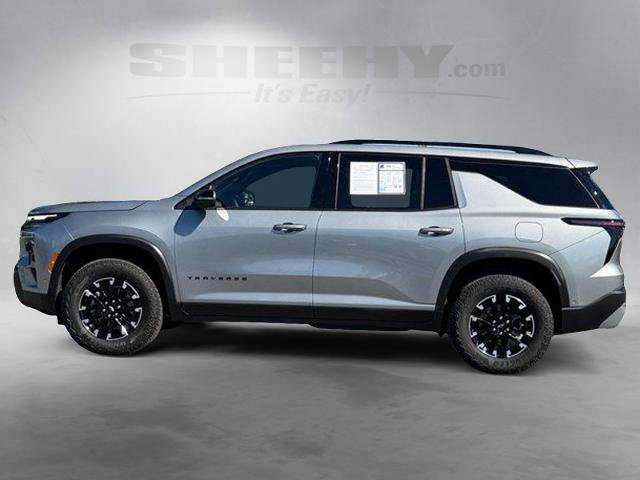 Used 2024 Chevrolet Traverse Z71 w/ Enhanced Driving Package AWD/4WD image 16