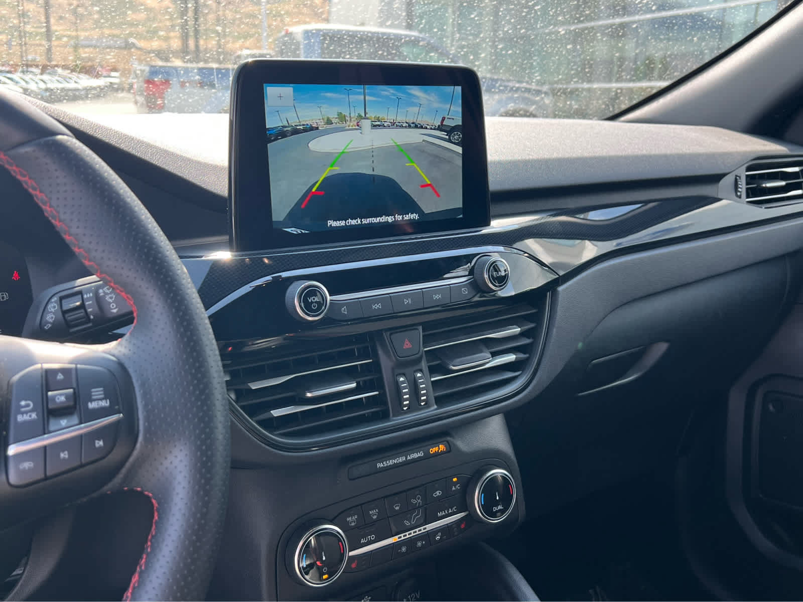 Certified 2025 Ford Escape ST-Line Select AWD/4WD image 36