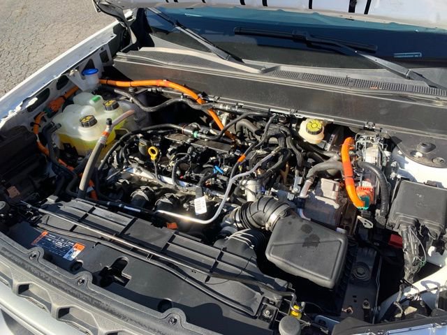 Certified 2022 Ford Maverick XLT w/ XLT Luxury Package image 32