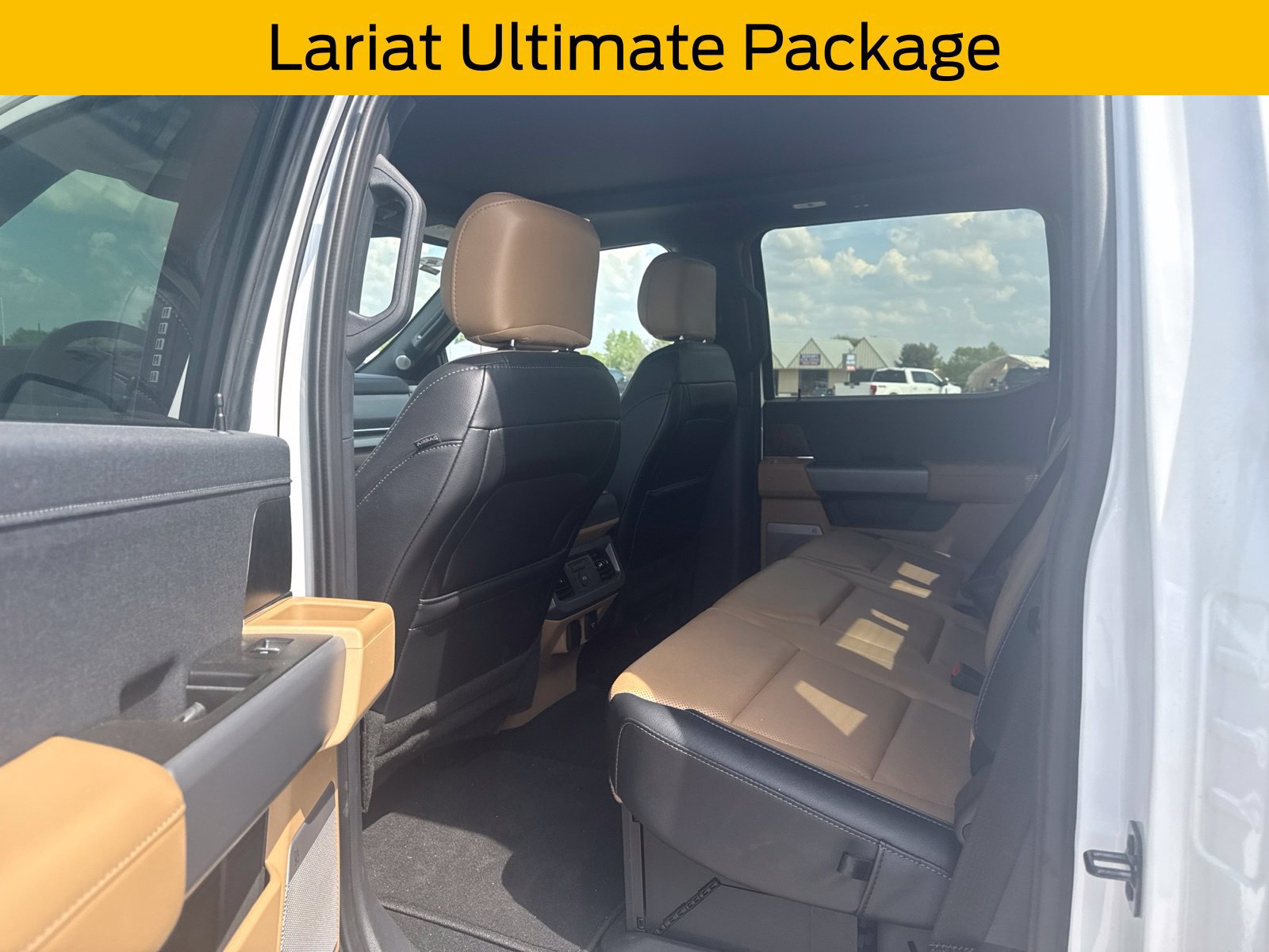 Certified 2024 Ford F250 Lariat w/ Lariat Ultimate Package AWD/4WD image 11