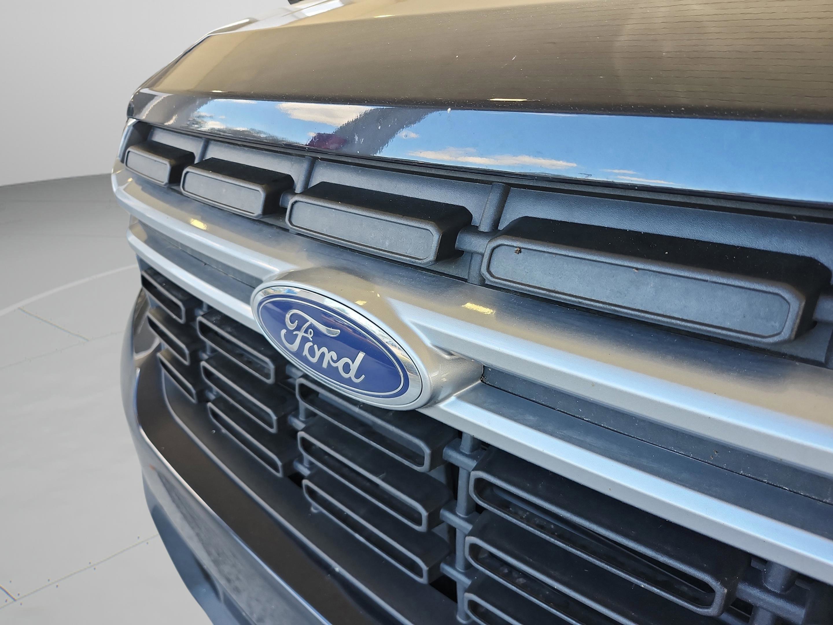 Certified 2023 Ford Maverick Lariat image 29