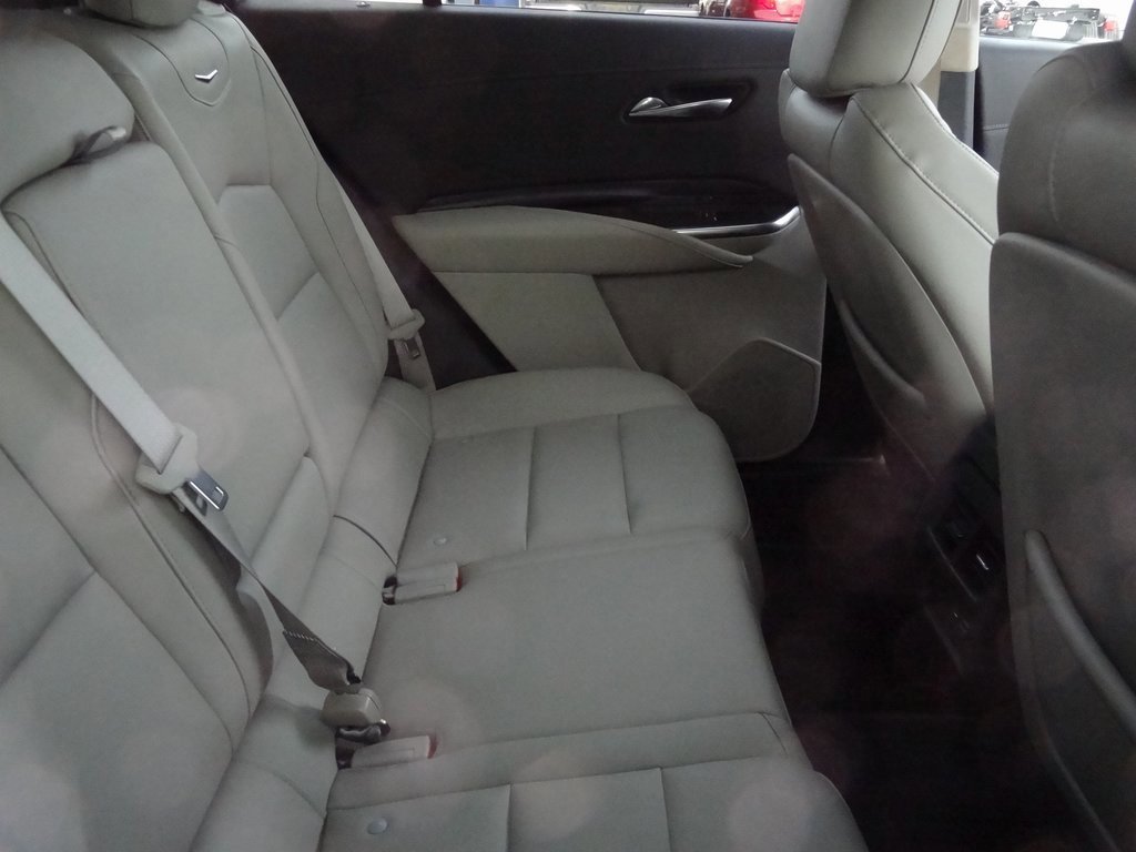 Used 2021 Cadillac XT4 Luxury image 10