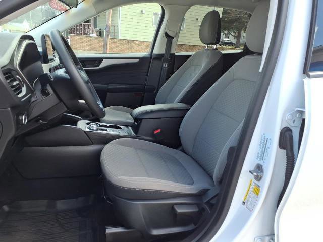 Certified 2022 Ford Escape SE image 15