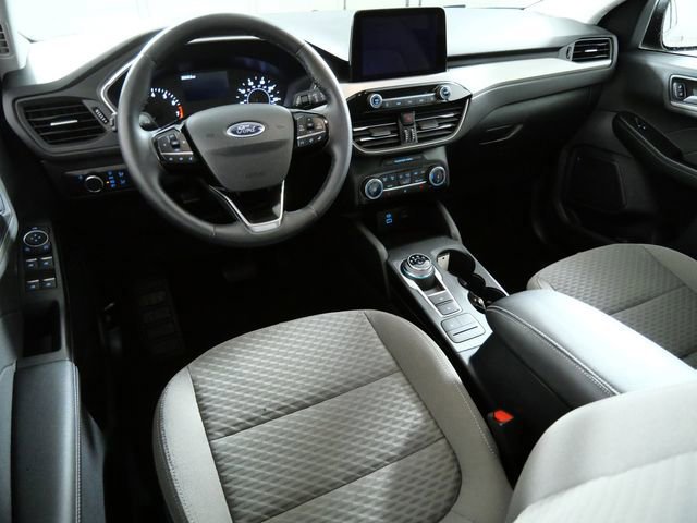 Certified 2022 Ford Escape SE w/ Cold Weather Package image 8