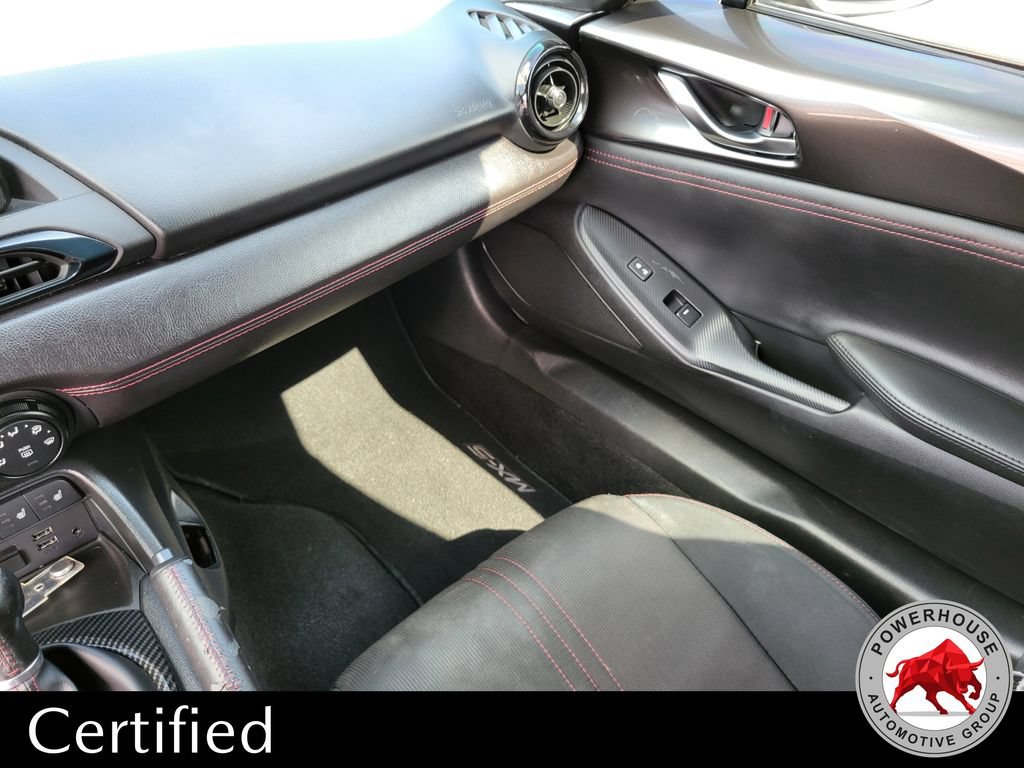 Used 2018 MAZDA MX-5 Miata Club RWD image 20